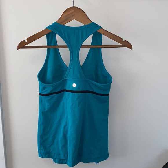 Lululemon Commit Tank In Oasis Blue - Picture 2 of 4